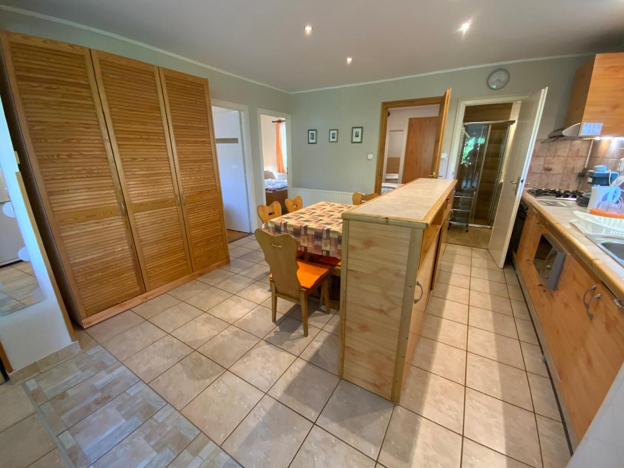 Gosy Apartmanok Siófok Esterno foto